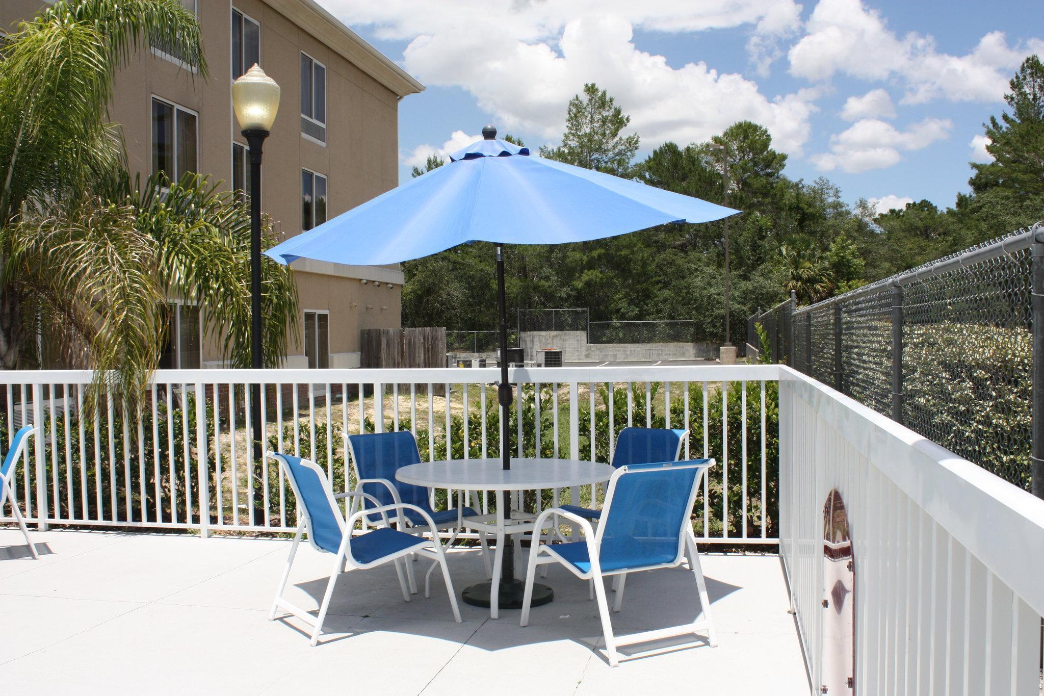 Holiday Inn Express - Spring Hill By Ihg Extérieur photo