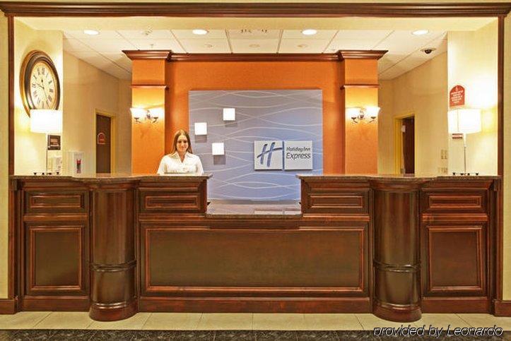 Holiday Inn Express - Spring Hill By Ihg Intérieur photo